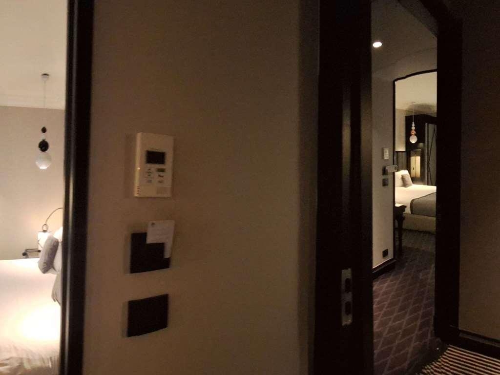 Mercure Paris Arc De Triomphe Wagram Rom bilde