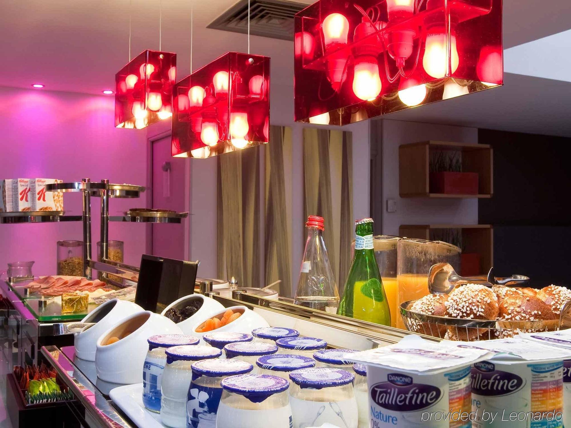 Mercure Paris Arc De Triomphe Wagram Eksteriør bilde